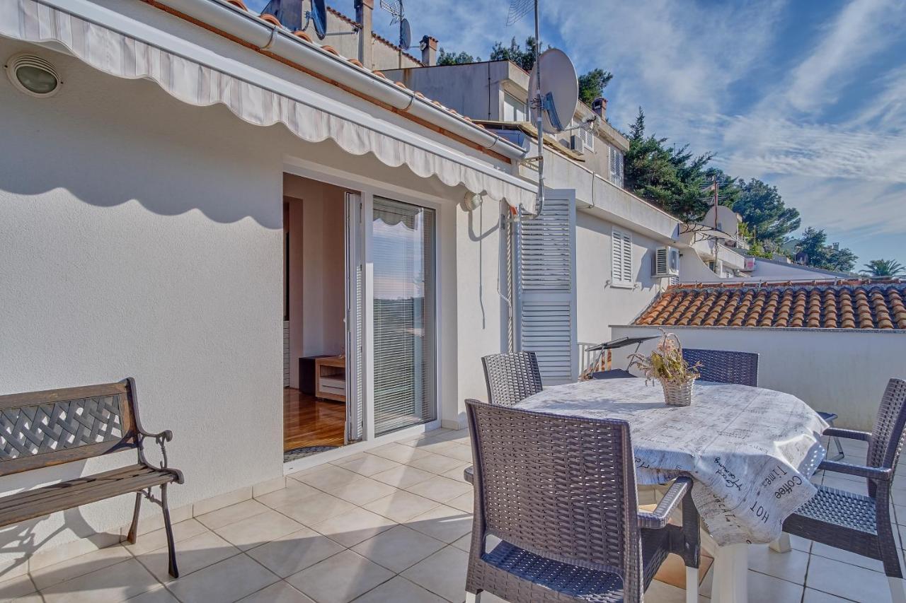 Apartments Zerjav Mali Losinj Exterior photo