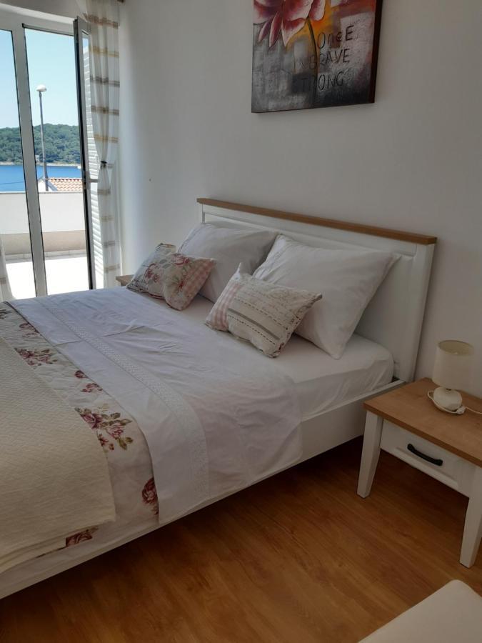 Apartments Zerjav Mali Losinj Exterior photo